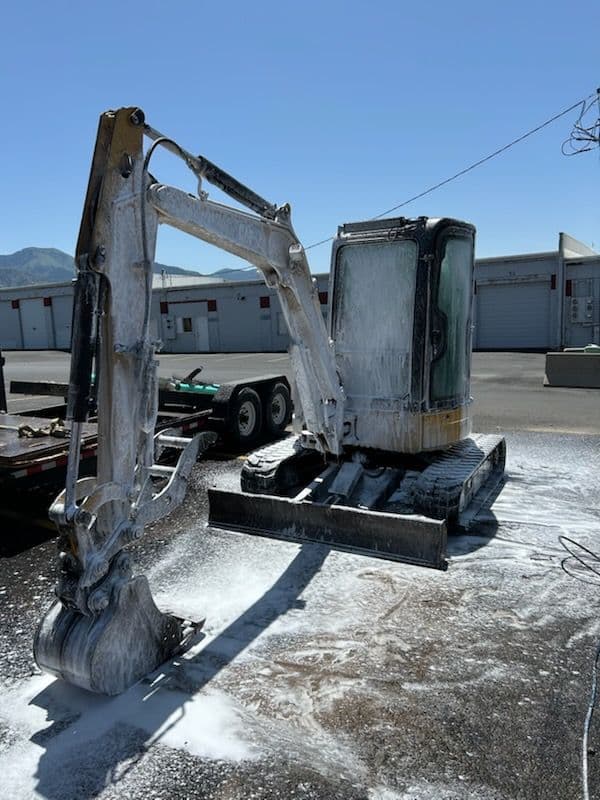 Gallery photos for Transform Your Equipment with Precision Cleaning: Image #1