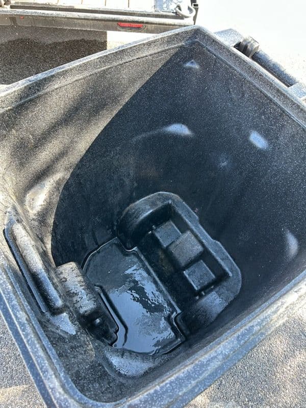 Sparkling Clean Garbage Bins in Logan Utah image